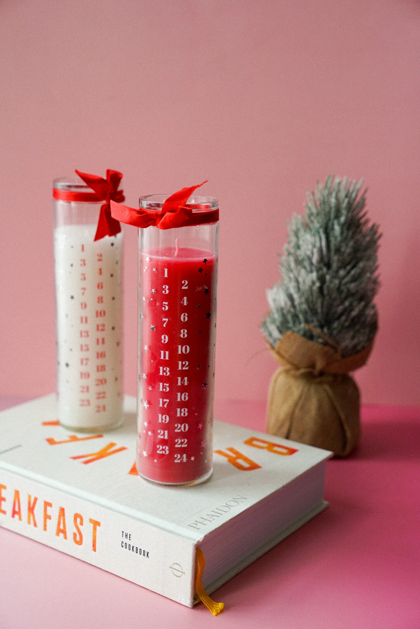 Red & White Vanilla Christmas Advent Tube Candle