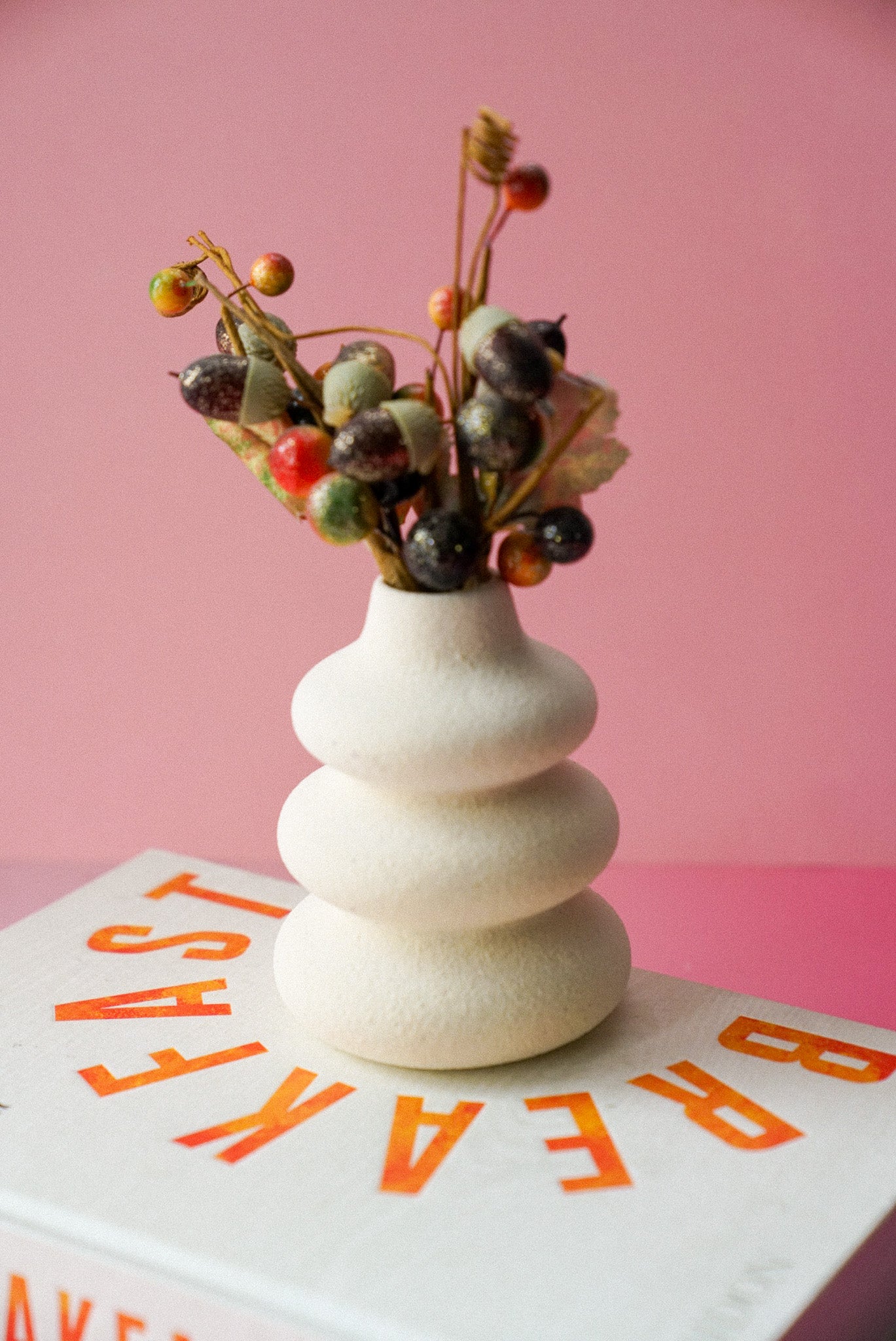 Cream Speckle Single Stem Vase