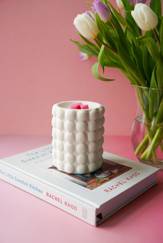 Cream Speckle Bubble Oil Burner and Wax Warmer