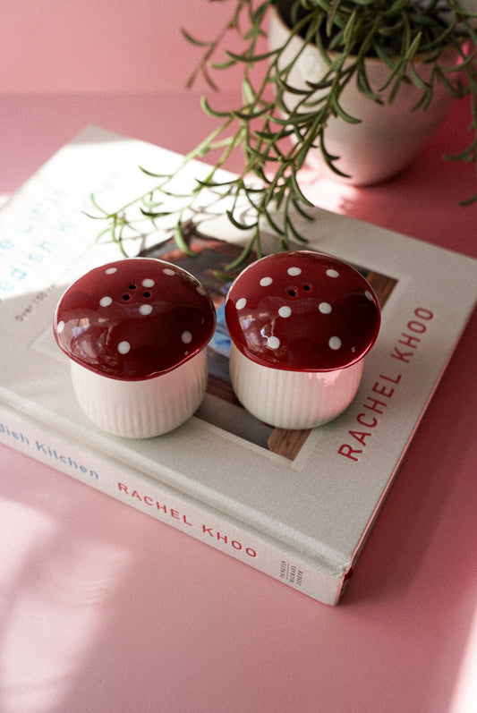 Mushroom Salt and Pepper Shakers