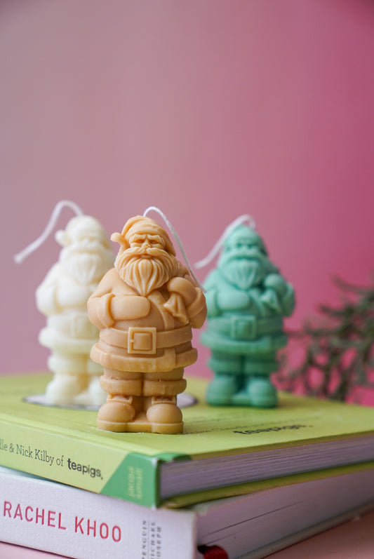 Santa’s Stocking Run Candle