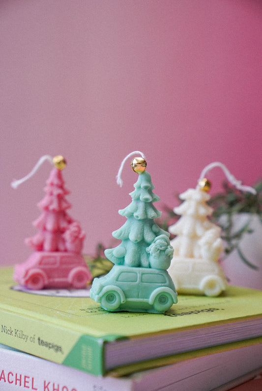 Mini Car W/ Christmas Tree Candles