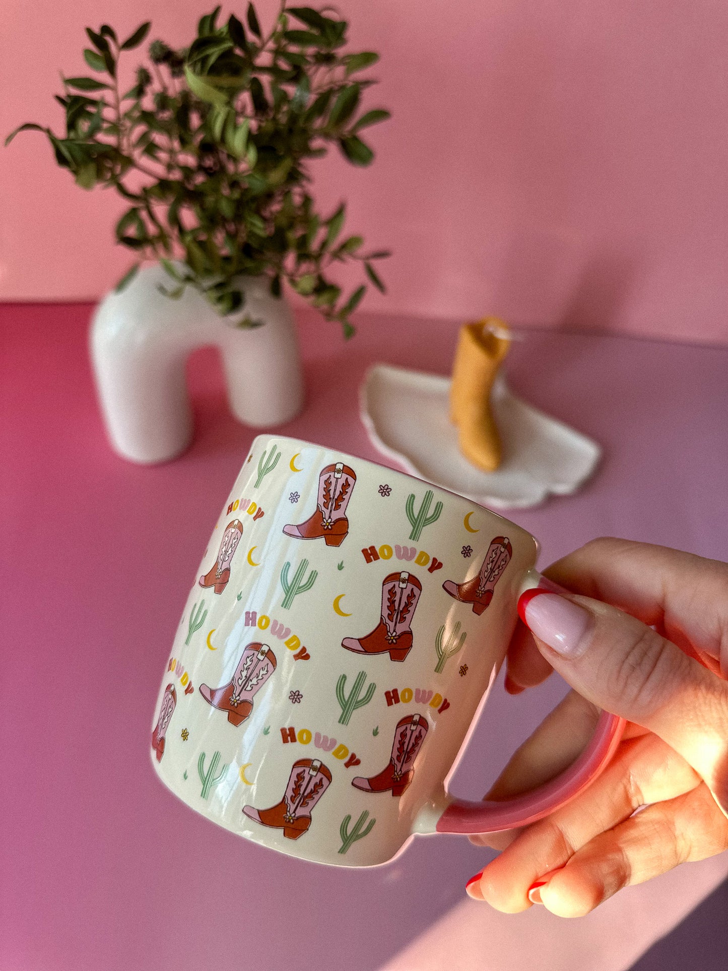 Howdy Pink Cowboy Boot Print Coffee / Tea Mug