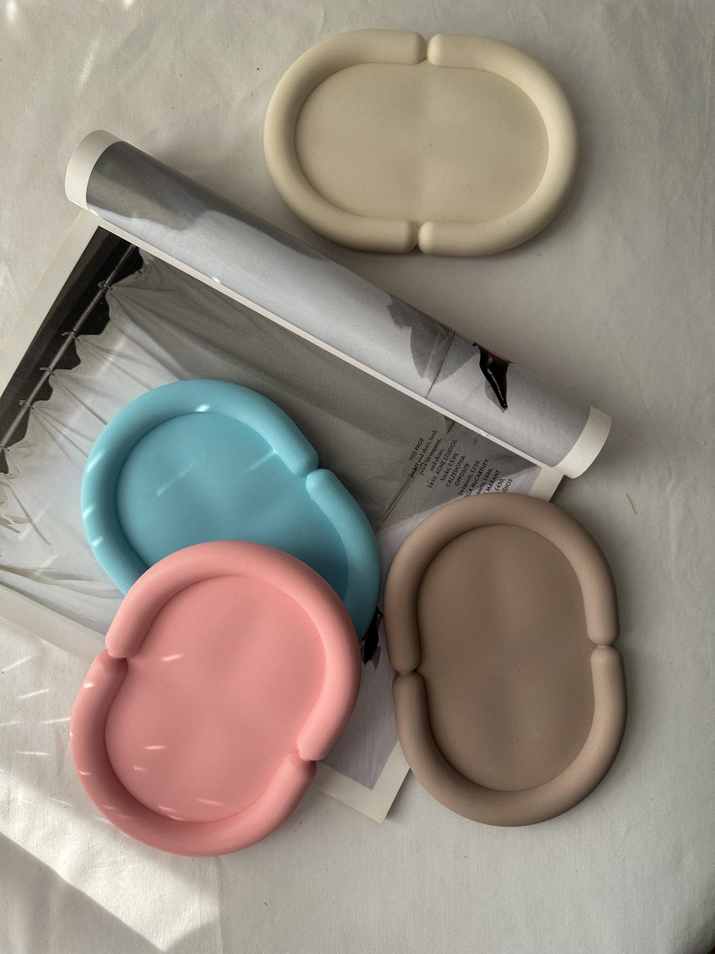 Colourful Oval Curvy Jewellery Tray