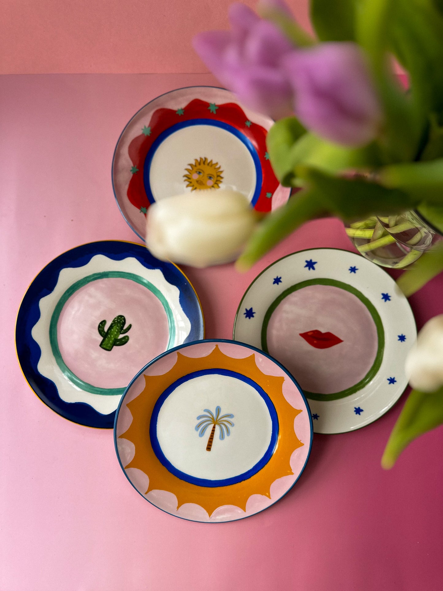 Set of 4 Icon Cake Plates