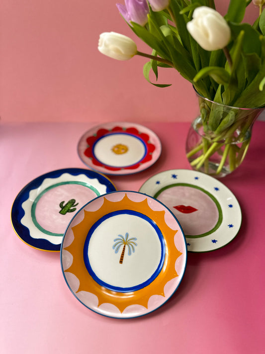 Set of 4 Icon Cake Plates