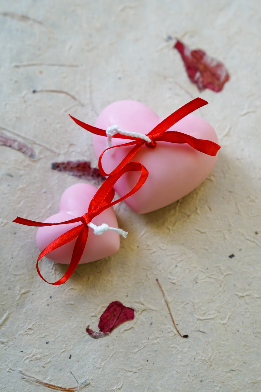 Two Heart Candle Set