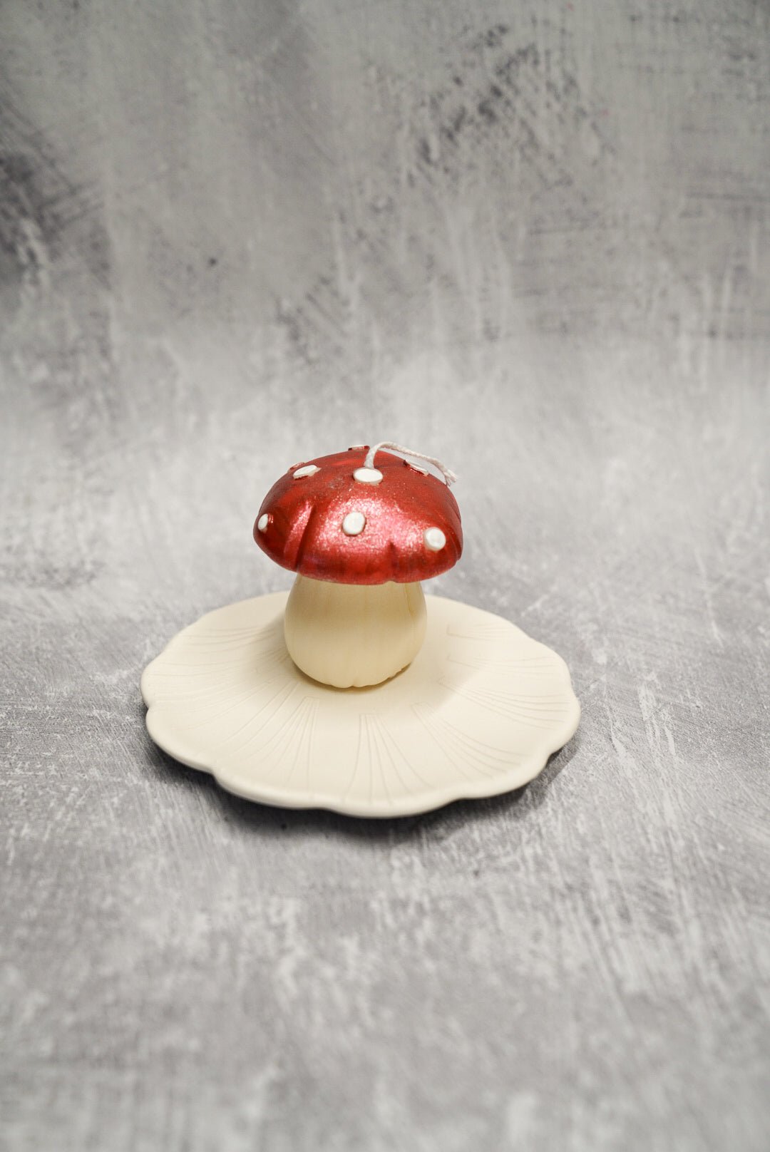 Shiny Mushroom Candles