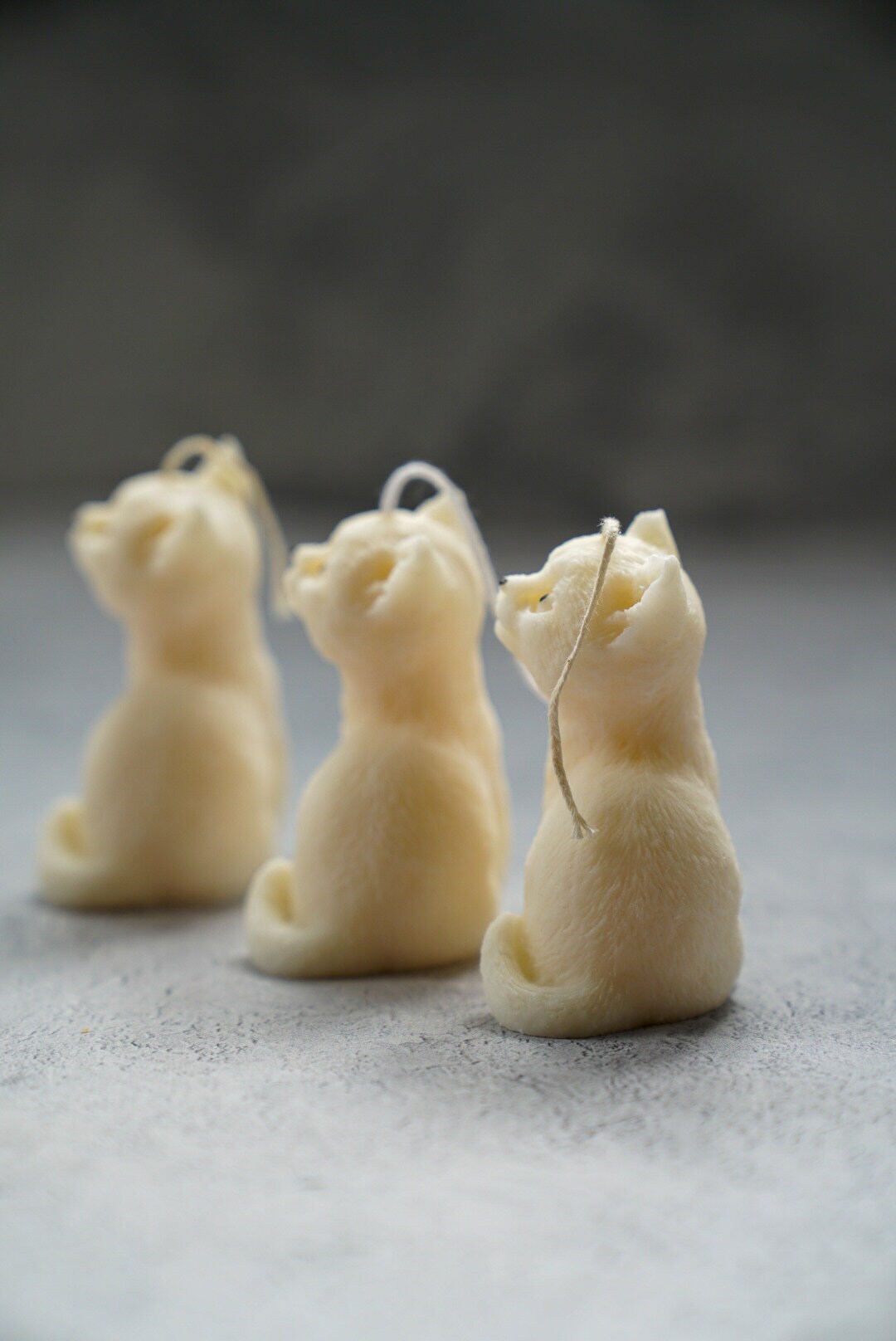 Sitting Cat Candle