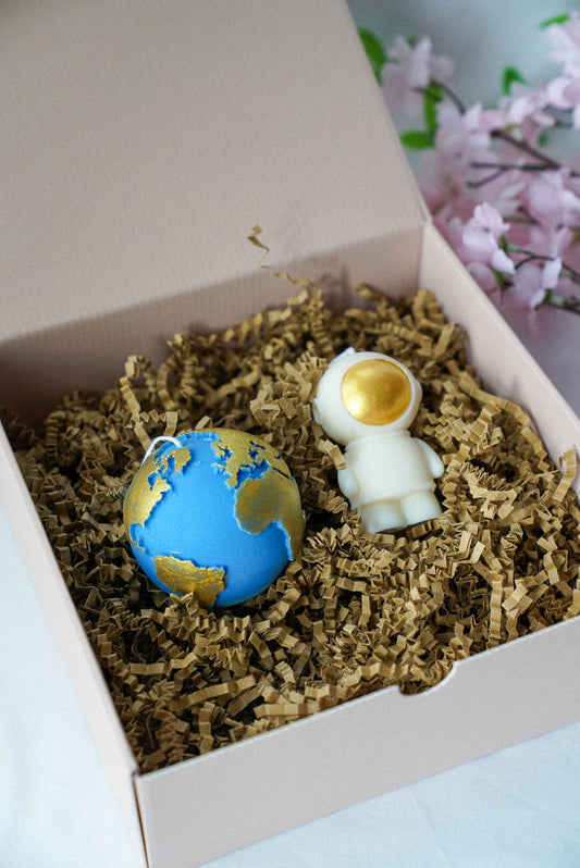 Astronaut Space Man & Globe Candle in Gift Box