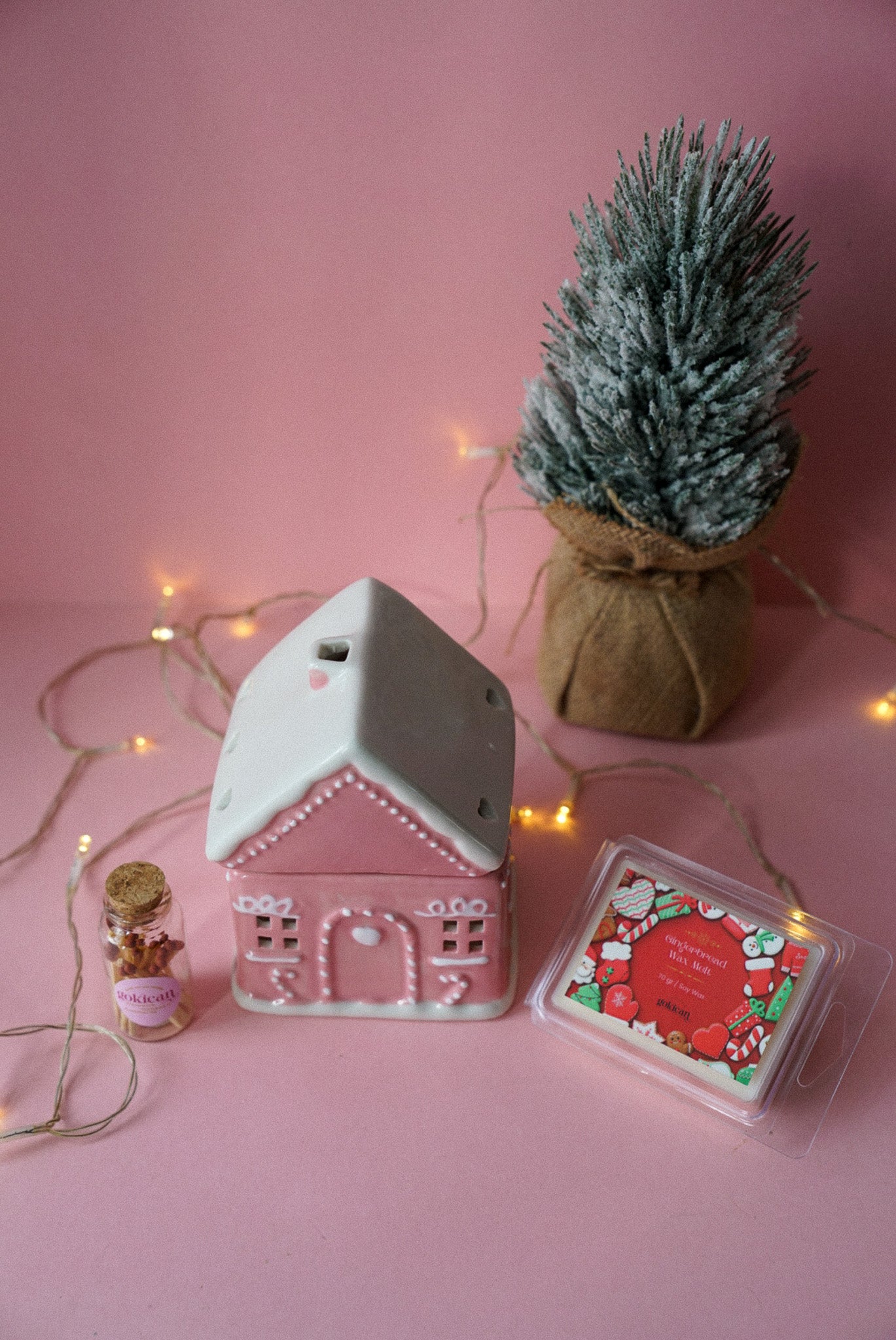 Gingerbread House Oil Burner