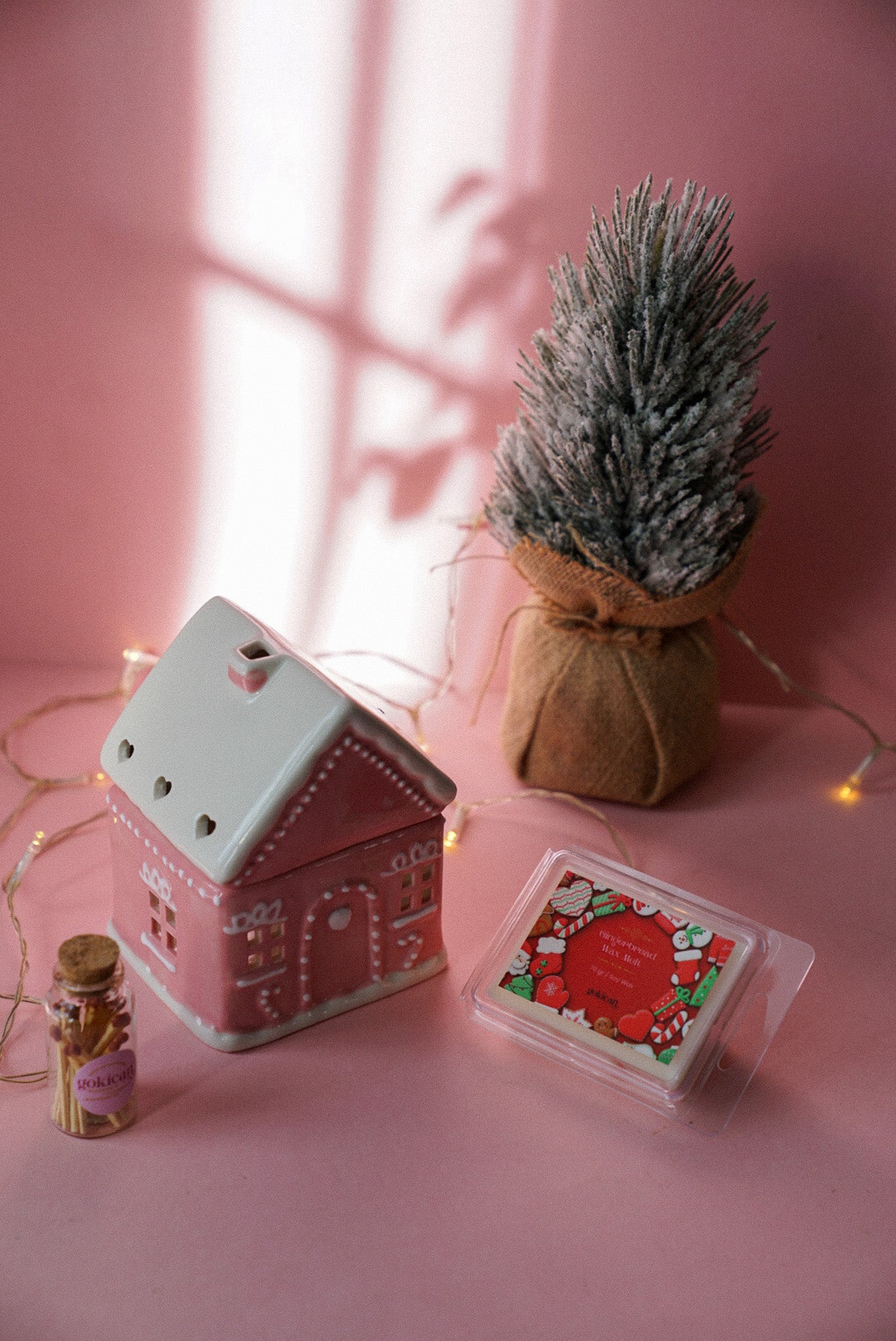 Gingerbread House Oil Burner