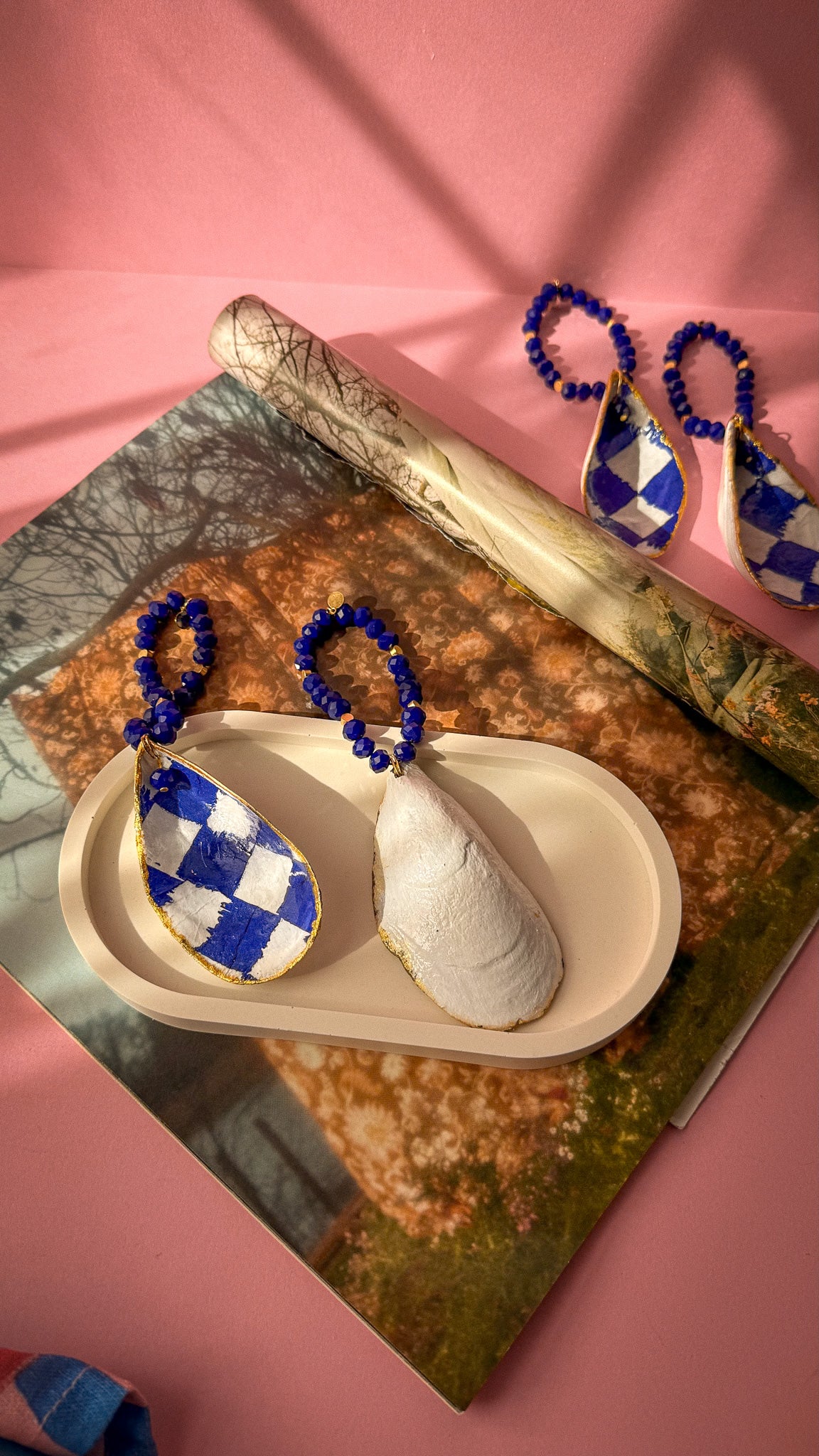 Handmade Oyster Shell Napkin Rings, Blue White Check Coastal Table Decor (Set of 2)