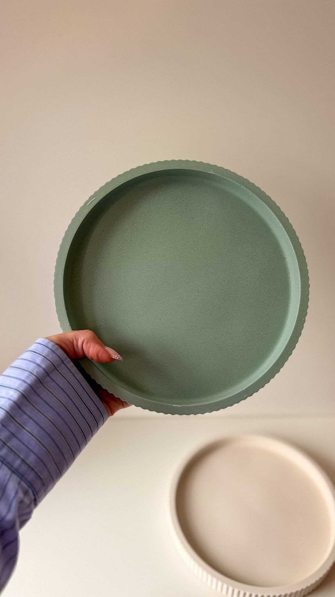 Large Ribbed Decorative Tray