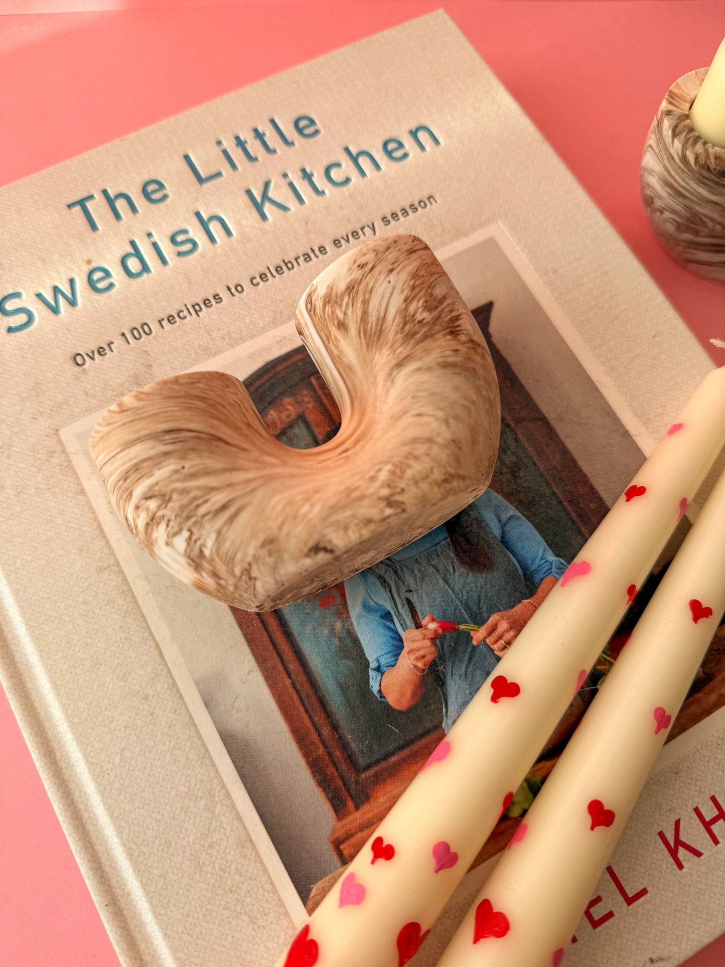 Marble U-Shape Double Holder