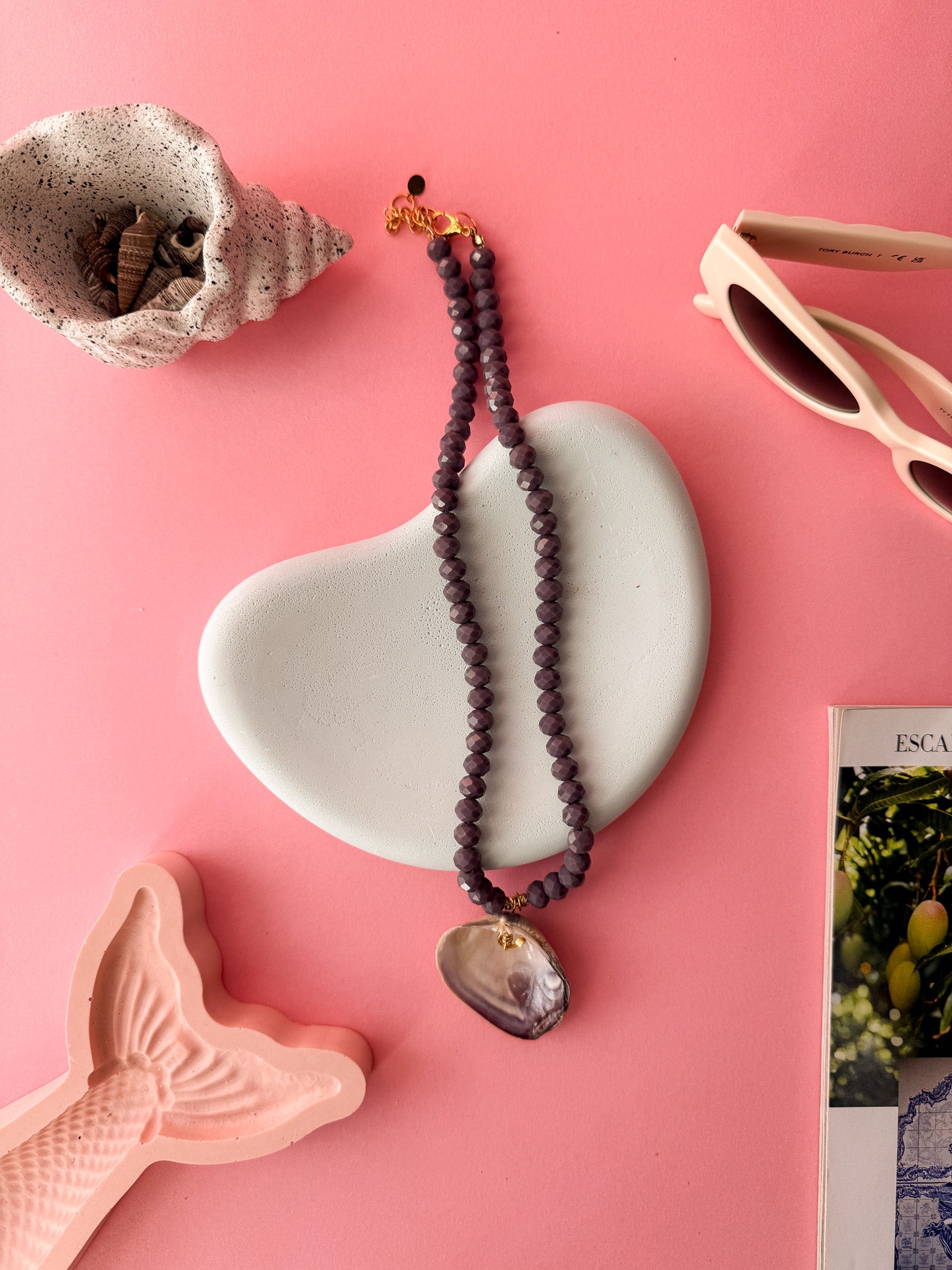 Bold Coastal Shell Necklace – Gokican
