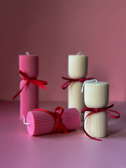 Hourglass Ribbed Candle Set