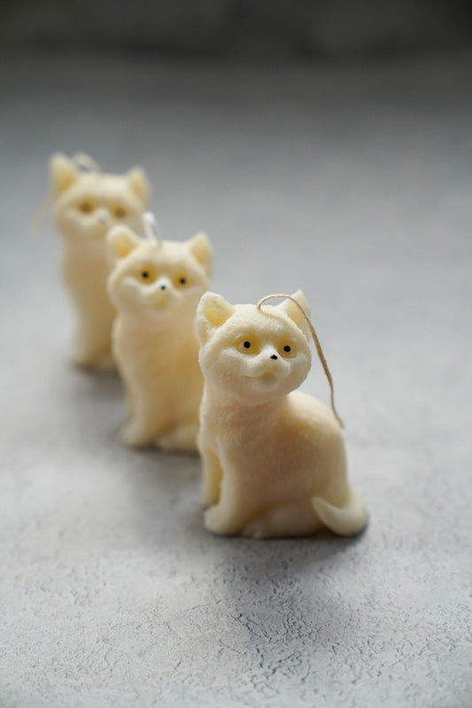 Sitting Cat Candle